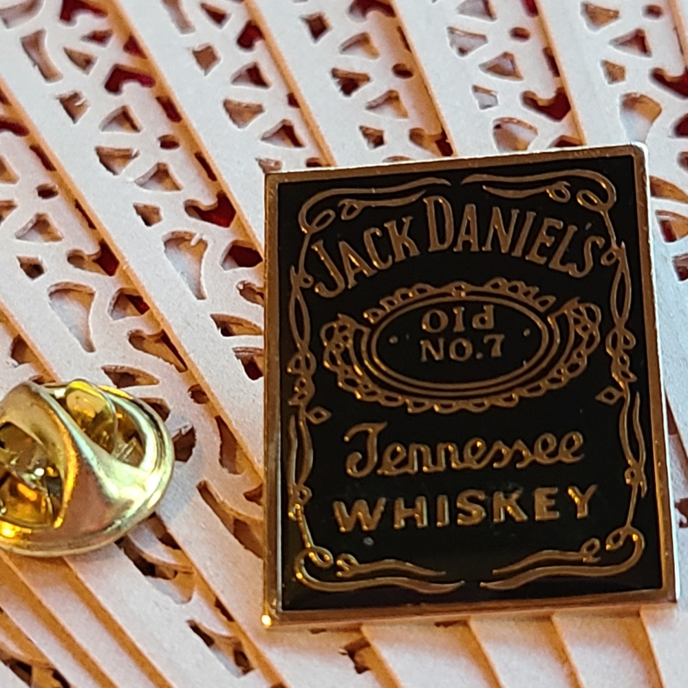 Jack Daniels Black and Gold Lapel Pin